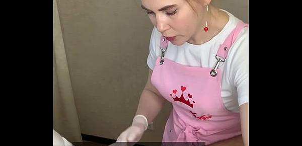  Russian hottest depilation mistress SugarNadya shows how to do Deep Bikini Men How to wax a penis